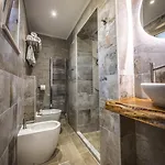 Apartment Vangelis