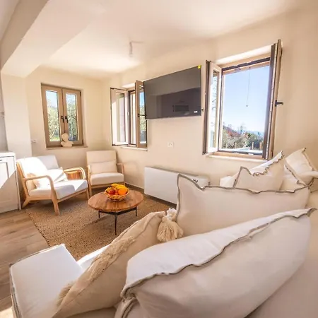 Vangelis Apartment